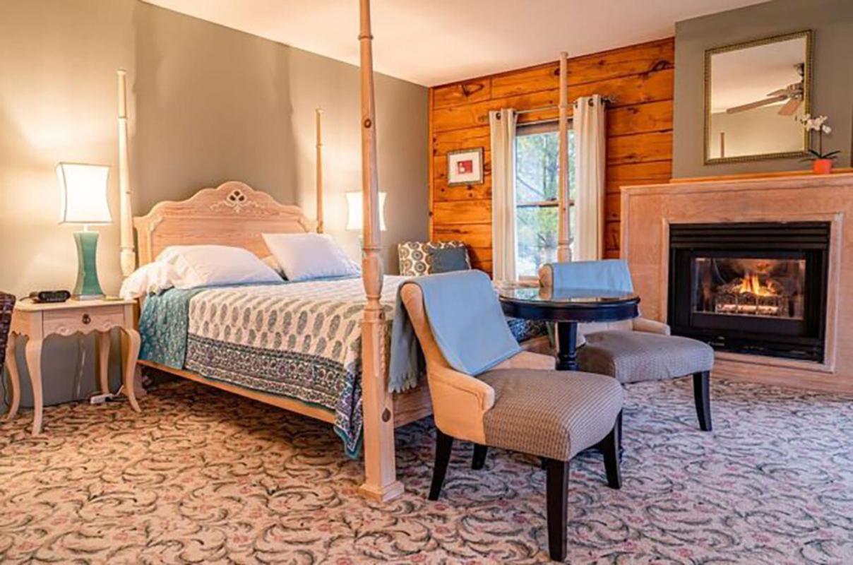 Point Au Roche Lodge Plattsburgh Dış mekan fotoğraf